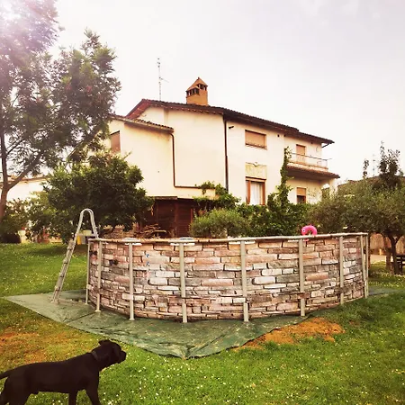 La Pineta アパート ウンベルティデ