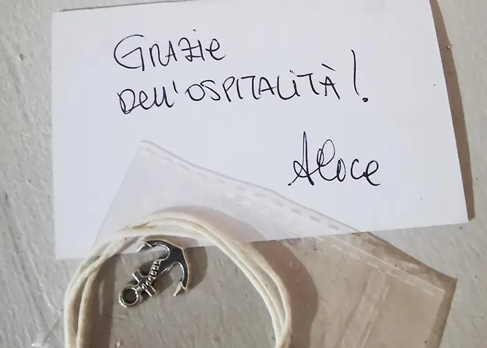 アパート La Pineta